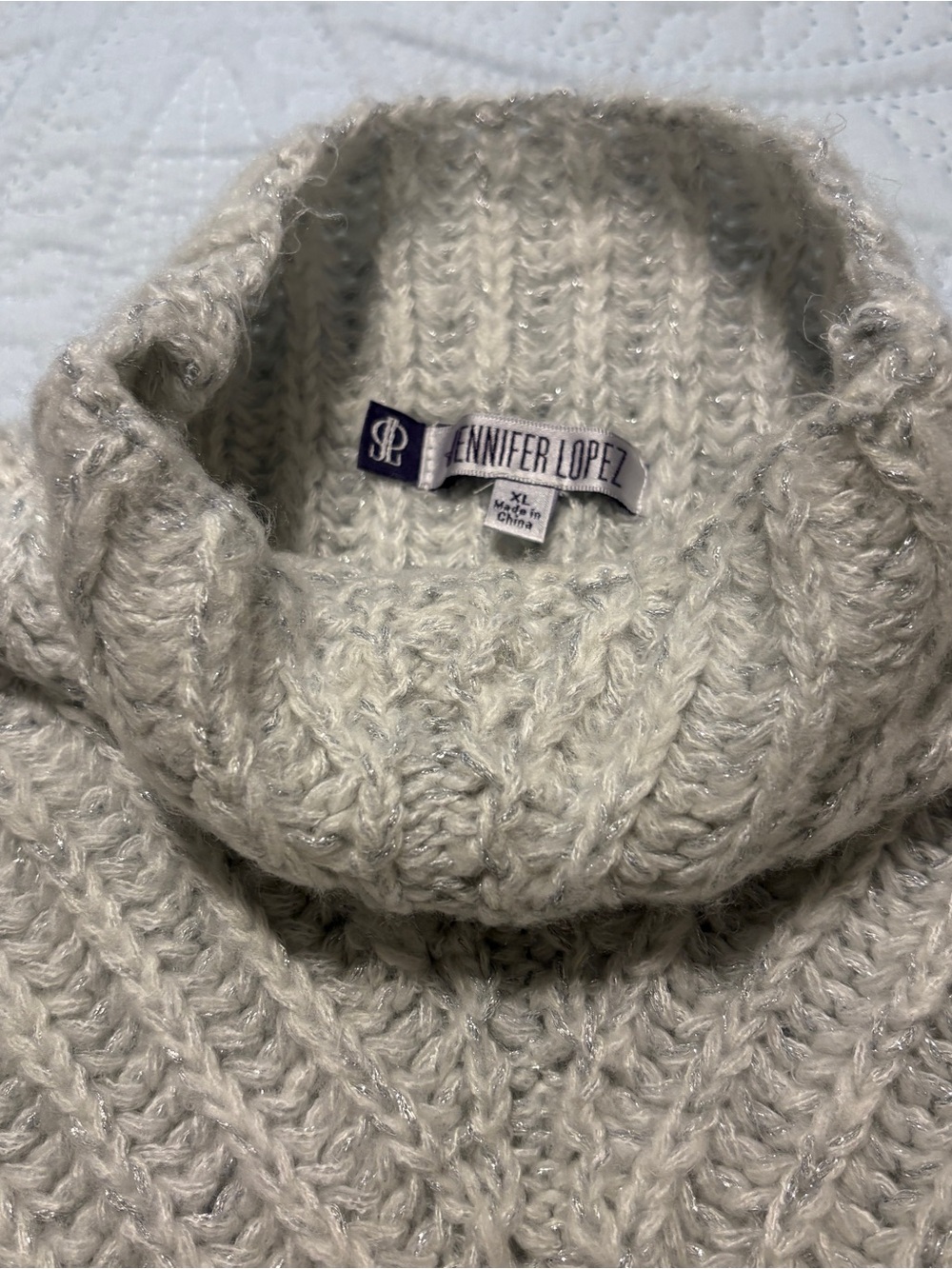 Gray Turtleneck Cable Knit Chunky Tunic Sweater - Brand: Jennifer Lopez XL